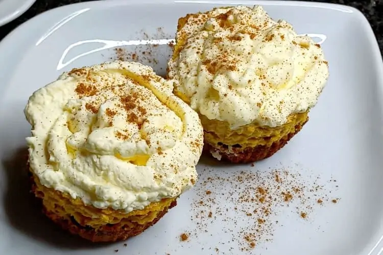 Pumpkin Cheesecake Cupcakes