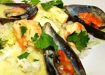 How To Make Creamy Seafood Marinara