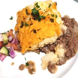 Cottage Pie with Cheddar Cheese and Herb Crust