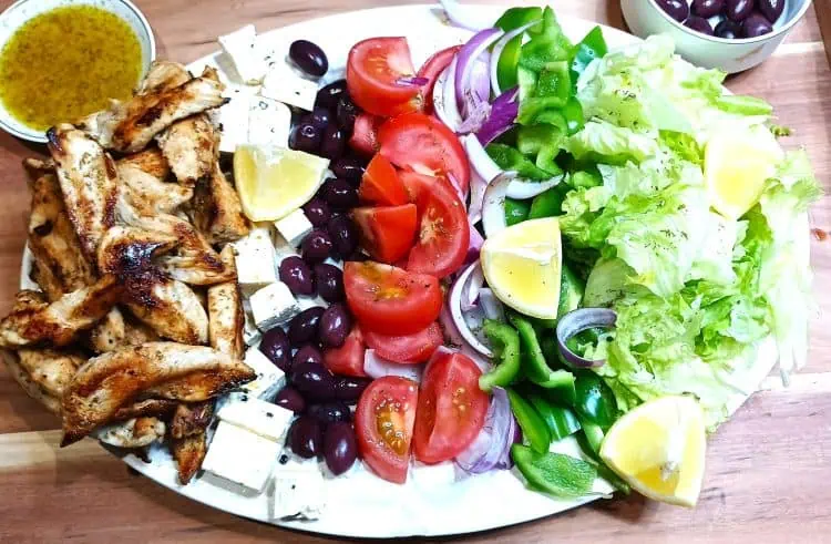 Quick and Easy Chicken Greek Salad Your Family Will Love